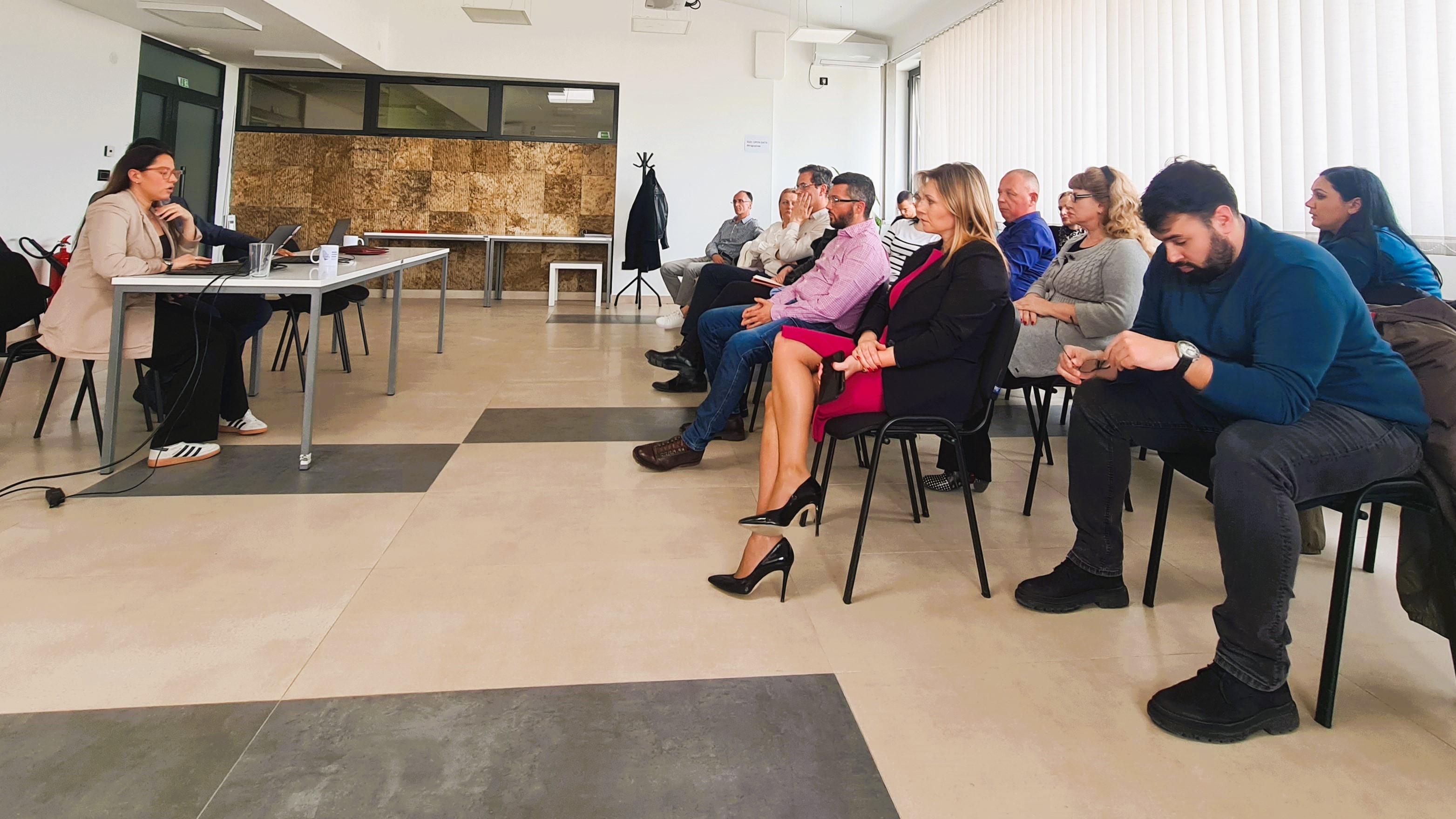 Predstavljene prednosti integracije aplikacije Moje mesto i E-COMM-a
